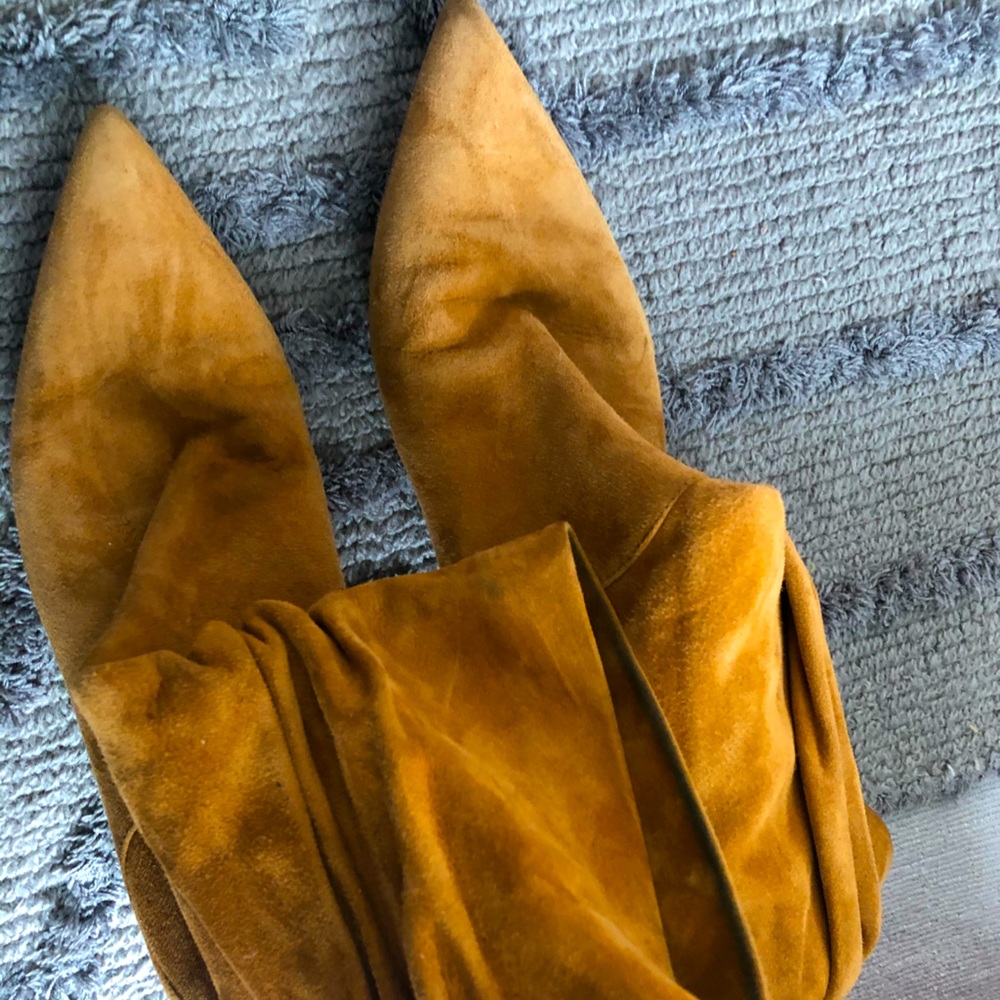 Stuart Weitzman suede boots